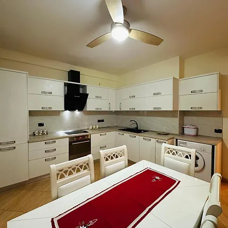 Adriatic Apartmán Vlorë